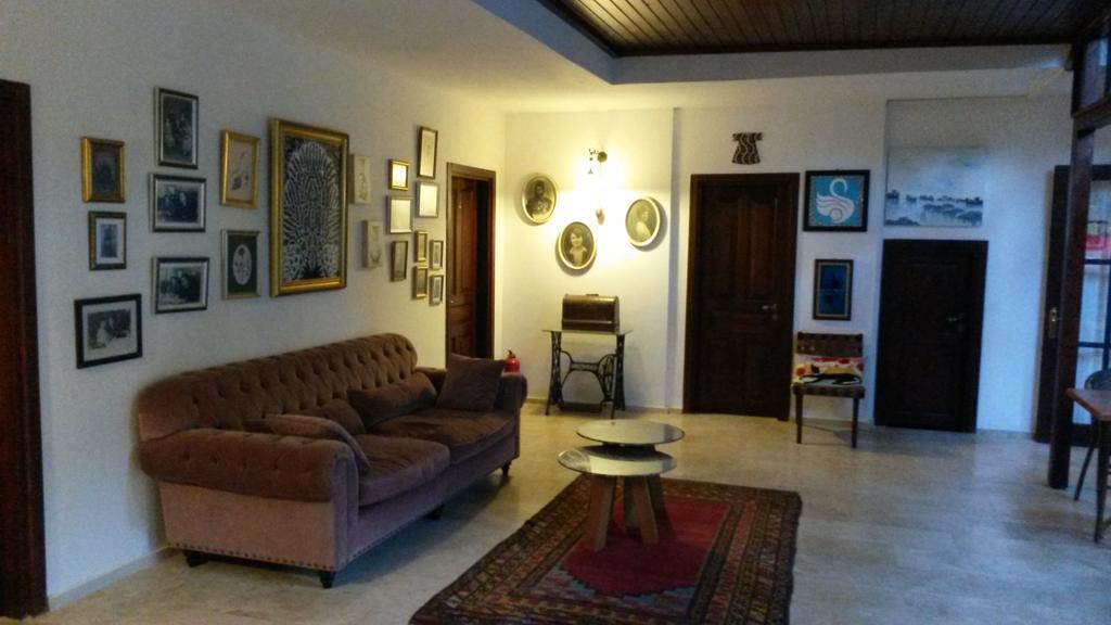 The Ninova Otel