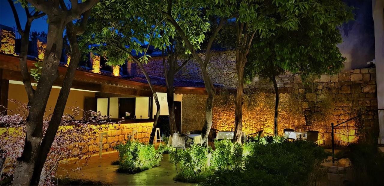Otel The Ninova 3*