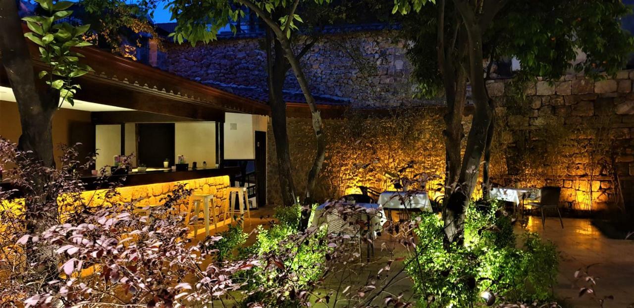 Otel The Ninova 3*